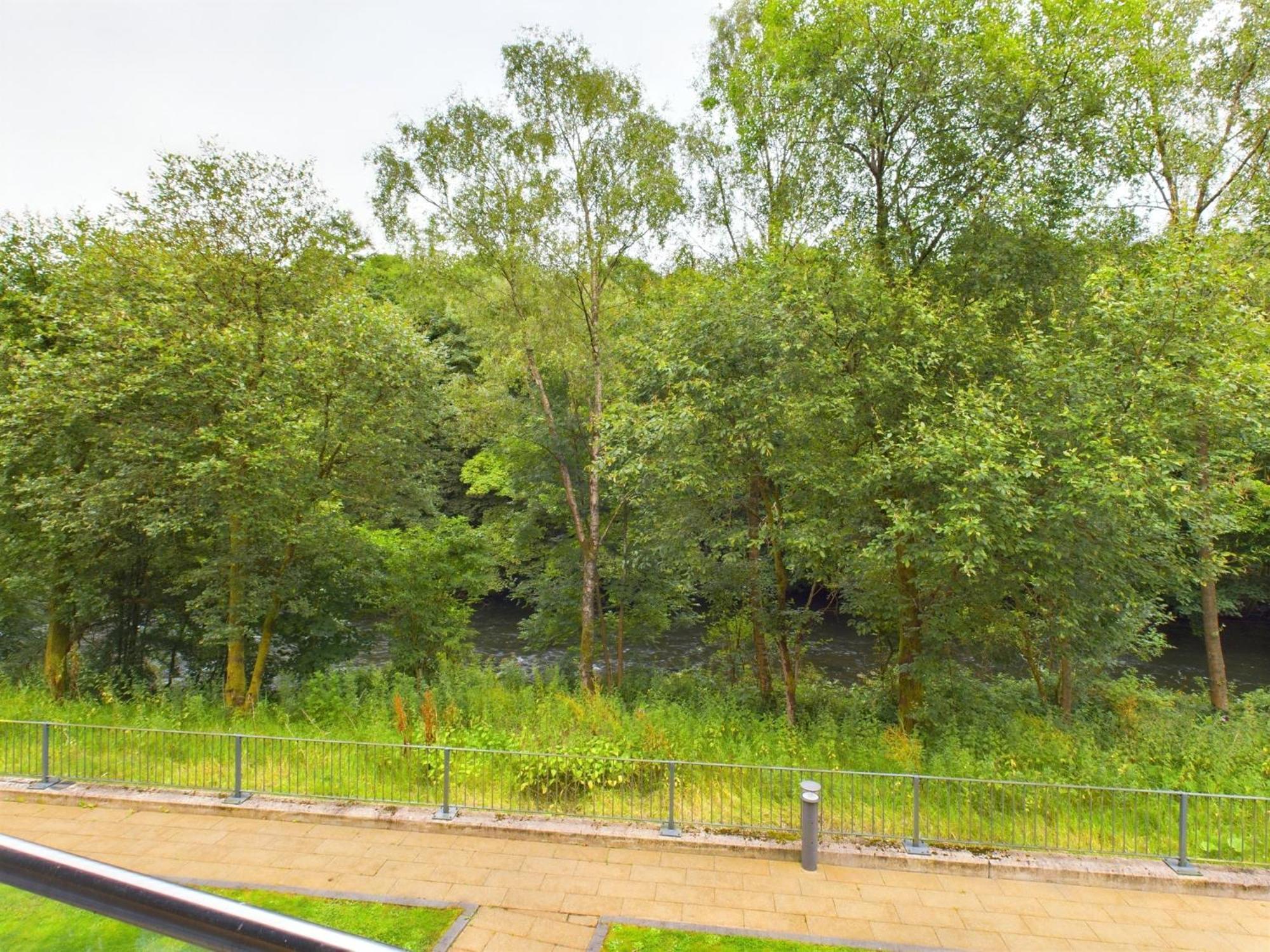Wild Roses Serviced Apartments - Lake District Backbarrow Екстер'єр фото